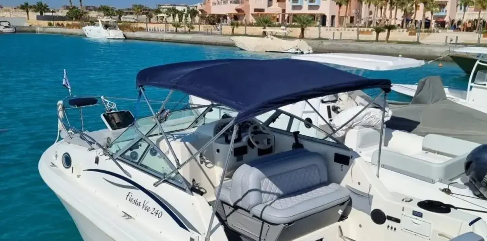private-boat-1